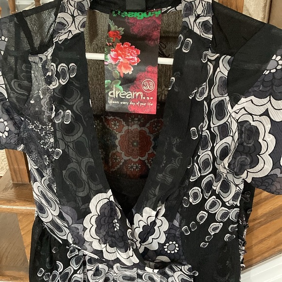 Desigual dress - Picture 2 of 5